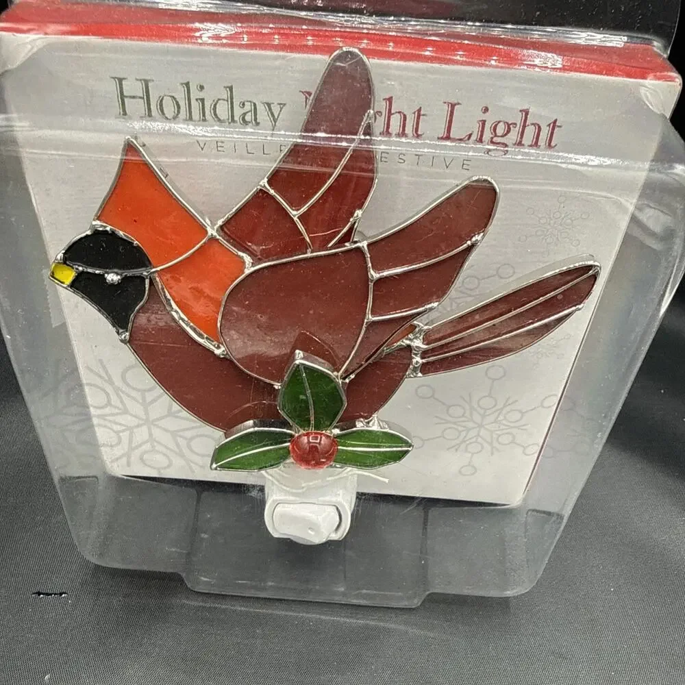 Giftcraft cardinal night light hand-painted stained glass design.